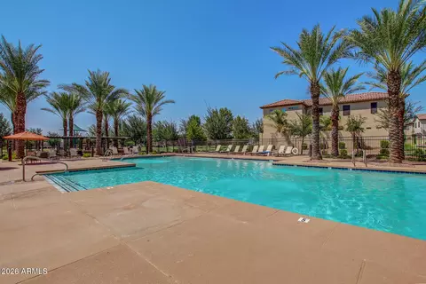 Exterior - 4707 E Thunderheart Trl #102, Gilbert, AZ 85297 photo 3 of 12