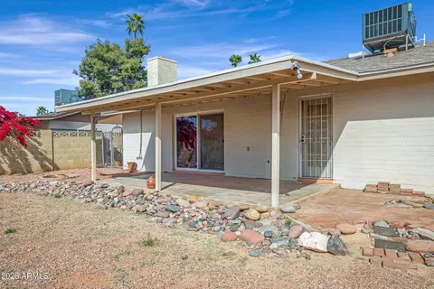Exterior - 1919 E Auburn Dr, Tempe, AZ 85283 photo 7 of 9