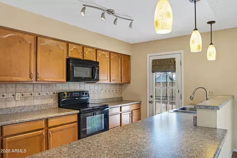Kitchen - 1919 E Auburn Dr, Tempe, AZ 85283 photo 2 of 5