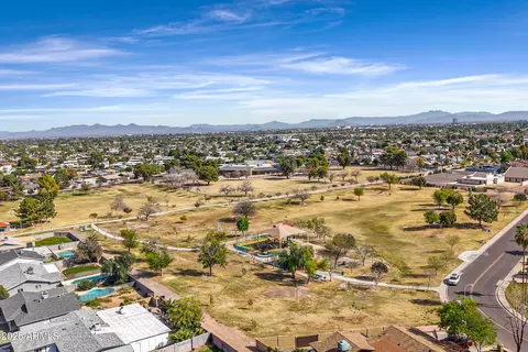 View/Area - 1919 E Auburn Dr, Tempe, AZ 85283 photo 4 of 5