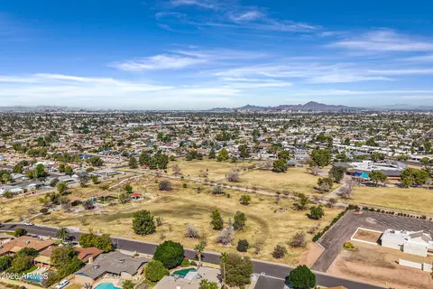 View/Area - 1919 E Auburn Dr, Tempe, AZ 85283 photo 2 of 5