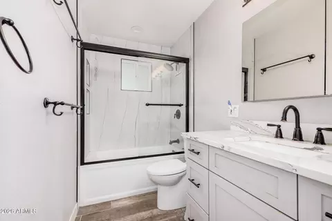 Bath - 933 E 9th Dr, Mesa, AZ 85204 photo 1 of 1