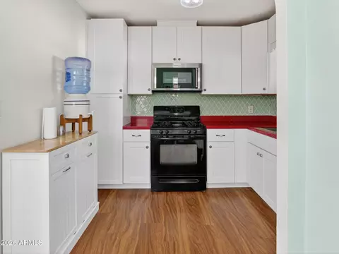 Kitchen - 2242 E Harvard St, Phoenix, AZ 85006 photo 2 of 3