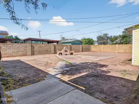 Exterior - 2242 E Harvard St, Phoenix, AZ 85006 photo 10 of 10