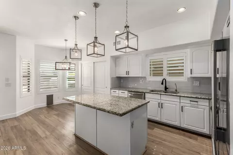 Kitchen - 4276 E Calistoga Dr, Gilbert, AZ 85297 photo 2 of 3