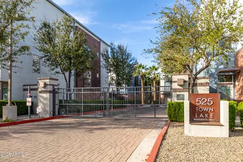 525 W Lakeside Dr W #125, Tempe, AZ 85281