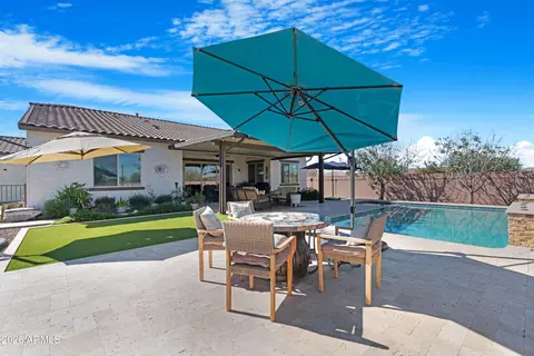2826 E La Costa Dr, Gilbert, AZ 85298