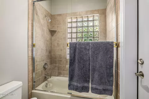 Bath - 4477 E Stanford Ave, Gilbert, AZ 85234 photo 9 of 9