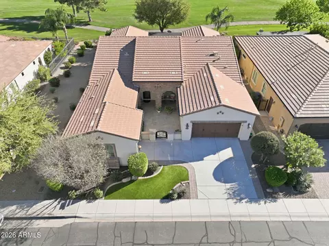 37127 N Stoneware Dr, Queen Creek, AZ 85140