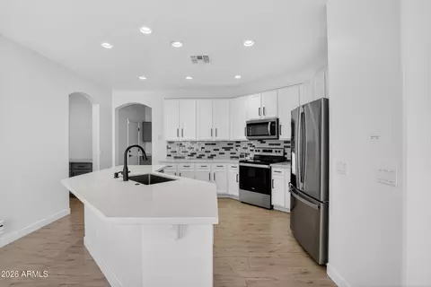 2969 S Martingale Rd, Gilbert, AZ 85295 photo 2