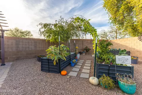 Exterior - 2824 S 96th St, Mesa, AZ 85212 photo 6 of 8
