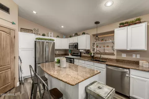 Kitchen - 2824 S 96th St, Mesa, AZ 85212 photo 1 of 2