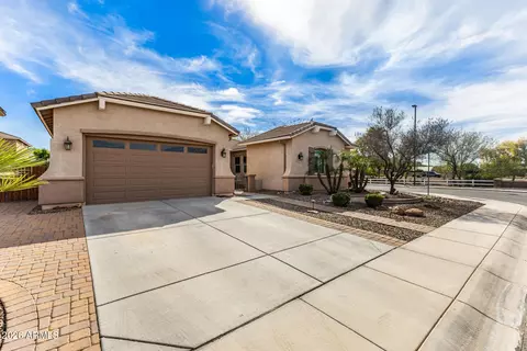 2441 E Penedes Dr, Gilbert, AZ 85298