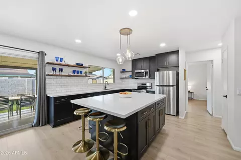 Kitchen - 2342 E Alameda Dr, Tempe, AZ 85282 photo 1 of 4