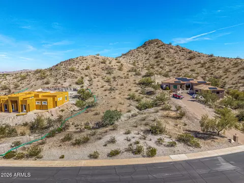 11433 S San Roberto Dr #13, Goodyear, AZ 85338