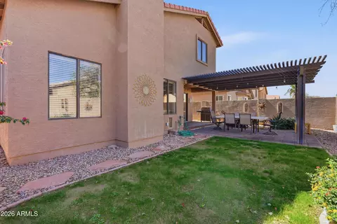 Exterior - 4534 E Amberwood Dr, Phoenix, AZ 85048 photo 6 of 6