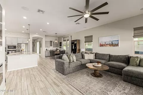 2941 S Jeffry St, Gilbert, AZ 85295 photo 10