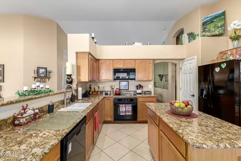 Kitchen - 208 W Smoke Tree Rd, Gilbert, AZ 85233 photo 2 of 4