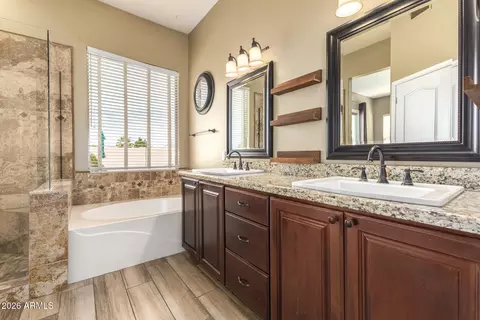 1644 E Orangewood St, Gilbert, AZ 85296 photo 26