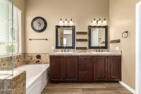 1644 E Orangewood St, Gilbert, AZ 85296 photo 28
