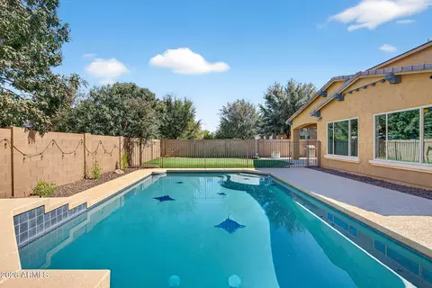 Exterior - 2926 E Wyatt Way, Gilbert, AZ 85297 photo 3 of 10