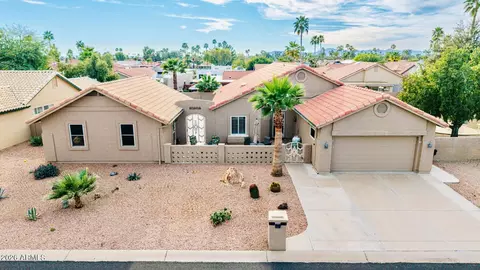 26002 S Saddletree Dr, Sun Lakes, AZ 85248