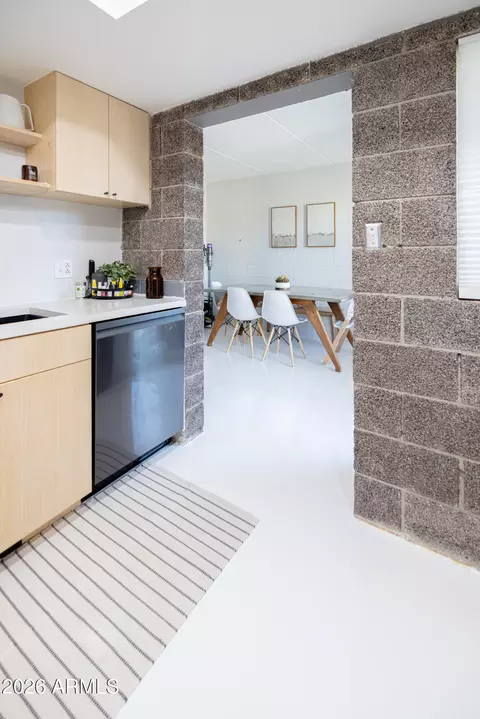 4201 E Camelback Rd #91, Phoenix, AZ 85018