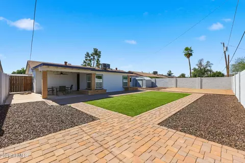 Exterior - 3540 E Voltaire Dr, Phoenix, AZ 85032 photo 2 of 5