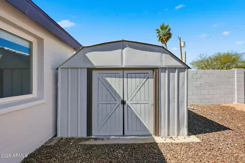 Exterior - 3540 E Voltaire Dr, Phoenix, AZ 85032 photo 5 of 5