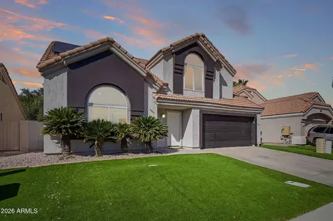 Exterior - 1114 S Surfside Dr, Gilbert, AZ 85233 photo 4 of 5