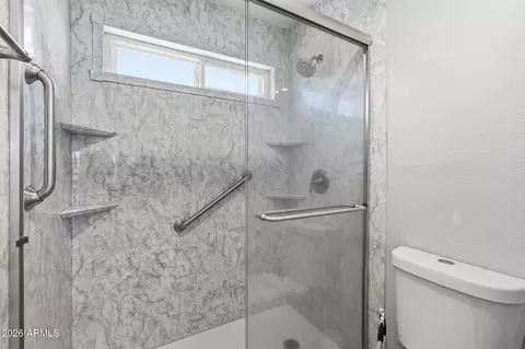 Bath - 1114 S Surfside Dr, Gilbert, AZ 85233 photo 4 of 4