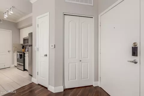 Entry Way - 1701 E Colter St #477, Phoenix, AZ 85016 photo 2 of 2