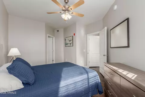 Bedroom - 1701 E Colter St #477, Phoenix, AZ 85016 photo 3 of 5