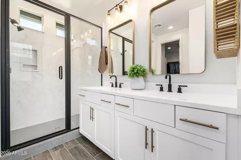 Bath - 4145 E Jones St, Gilbert, AZ 85295 photo 1 of 6