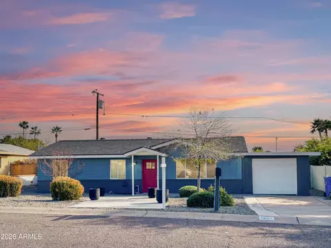 Exterior - 1207 E Alice Ave, Phoenix, AZ 85020 photo 1 of 7