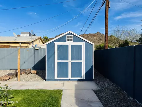 Exterior - 1207 E Alice Ave, Phoenix, AZ 85020 photo 7 of 7