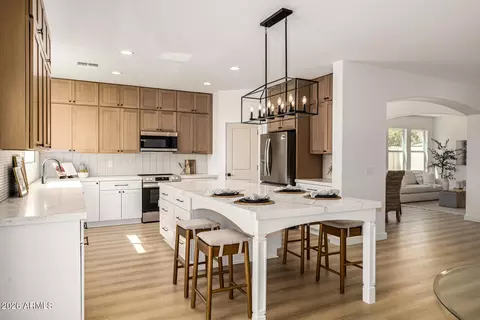 18527 W Caribbean Ln, Surprise, AZ 85388
