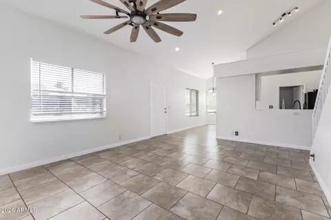 8902 W Vale Dr, Phoenix, AZ 85037 photo 5