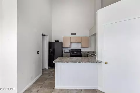 8902 W Vale Dr, Phoenix, AZ 85037 photo 8