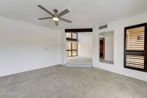 Living - 1001 E Becker Ln, Phoenix, AZ 85020 photo 1 of 3