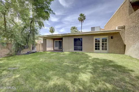 Exterior - 1001 E Becker Ln, Phoenix, AZ 85020 photo 6 of 9