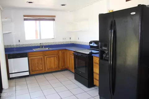 Kitchen - 1315 N Arroya Rd, Apache Junction, AZ 85119 photo 1 of 1