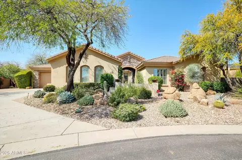 40808 N Thunder Hills Ct, Phoenix, AZ 85086