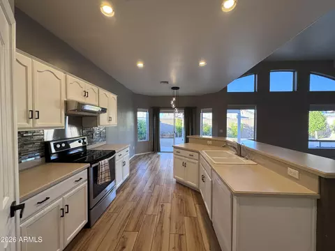Kitchen - 722 W Beth Dr, Phoenix, AZ 85041 photo 2 of 3