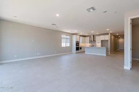 Living - 9645 E Rainbow Ave, Mesa, AZ 85212 photo 4 of 5