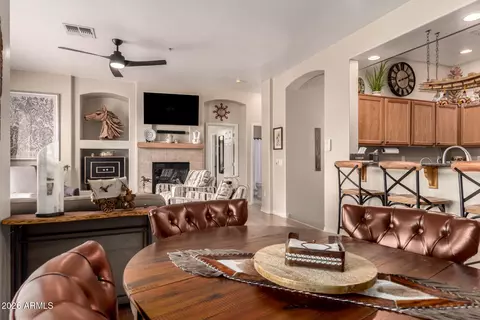 Dining - 7445 Eagle Crest Dr #1115, Mesa, AZ 85207 photo 1 of 3
