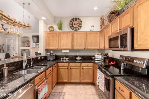 Kitchen - 7445 Eagle Crest Dr #1115, Mesa, AZ 85207 photo 3 of 5