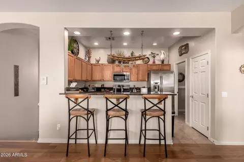 Kitchen - 7445 Eagle Crest Dr #1115, Mesa, AZ 85207 photo 2 of 5