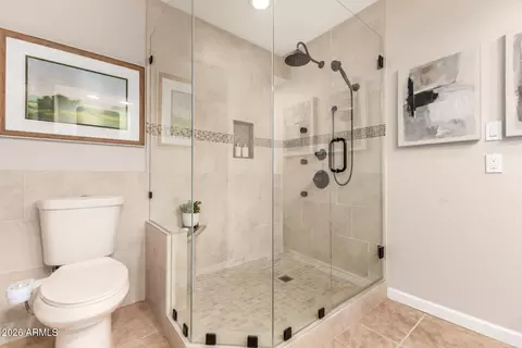Bath - 1319 E Sagebrush St, Gilbert, AZ 85296 photo 2 of 3