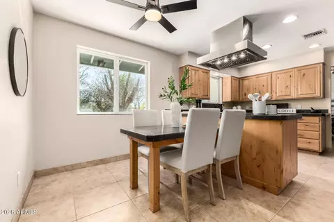 Dining - 1319 E Sagebrush St, Gilbert, AZ 85296 photo 2 of 2